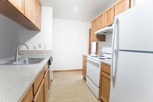 Interior Photo - Oswego Oaks