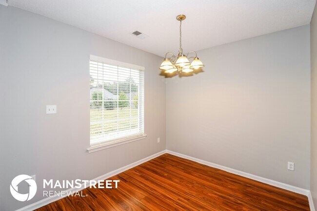 Foto del edificio - 2415 N Forest Hill Irene Rd