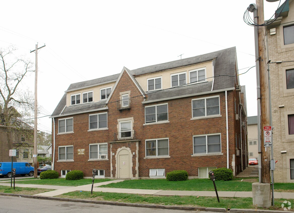 Building Photo - 47 E Frambes Ave