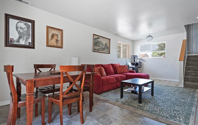 Building Photo - 7627 S Coachman Cir