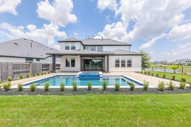 Foto del edificio - 7526 Sunny Oak Ln
