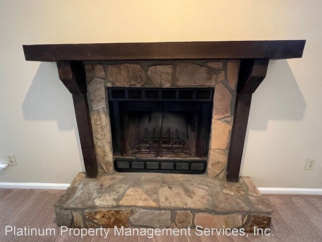 Foto del edificio - 3 br, 2 bath House - 4518 Simpson Mill Ln