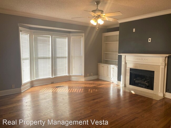 Building Photo - 2 br, 2 bath House - 175-A Corbin Avenue