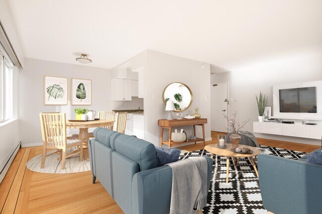 Building Photo - Hollies