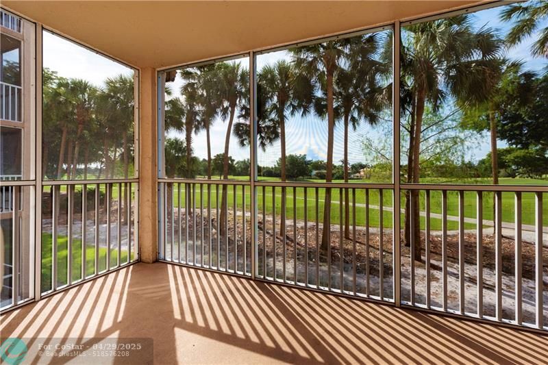 Foto principal - 250 Jacaranda Dr