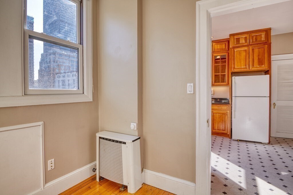 Foto principal - 229 Newbury St