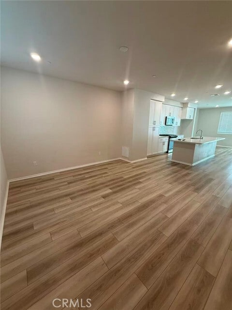 Building Photo - 1692 Cayton Lp