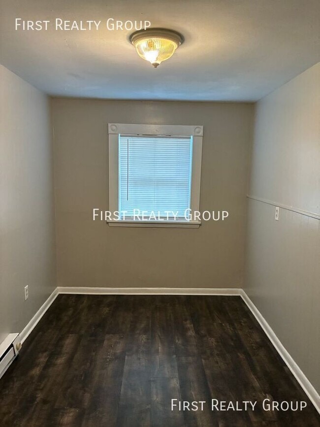 Foto del edificio - 140 E Market St