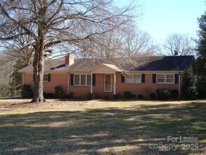 Building Photo - 10115 Elmsbrook Ln