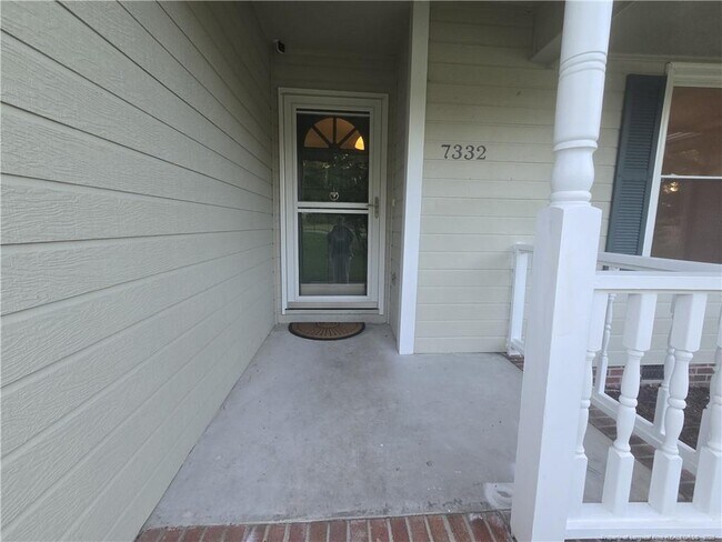 Building Photo - 7332 Beaver Run Dr