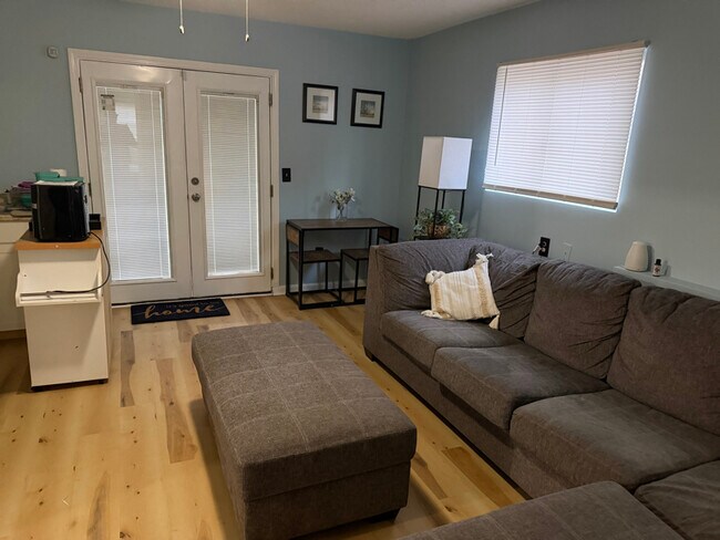 Building Photo - 1399 Austin Rd