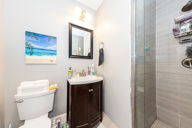 Images are representative samples of the advertised unit. Actual units shown during tours may differ - 1562 Tremont St