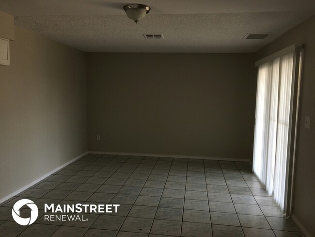 Foto del edificio - 1819 N 47th Dr