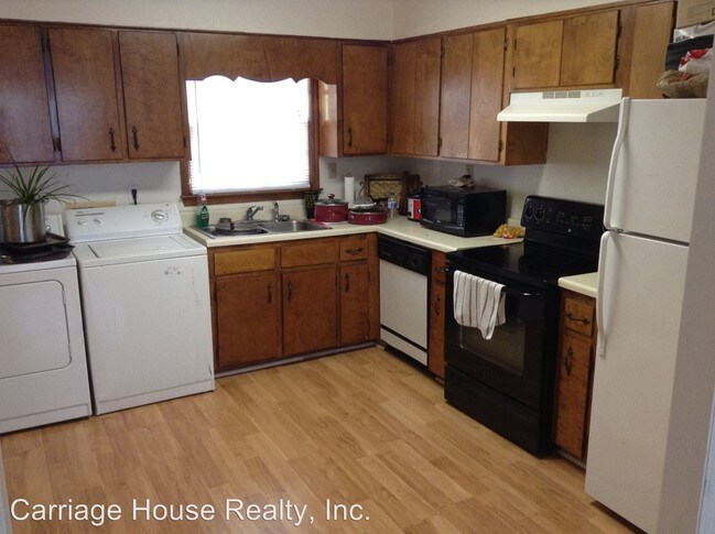 Building Photo - 2 br, 2 bath Apartment - 119 Barrington Pl