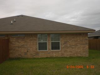 Building Photo - 2704 Vernice Lp., Unit A