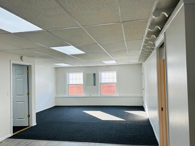 Foto del edificio - 64 Jireh St