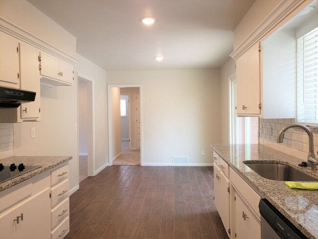 Building Photo - Welcome to the Absolutely Charming Home Ne...