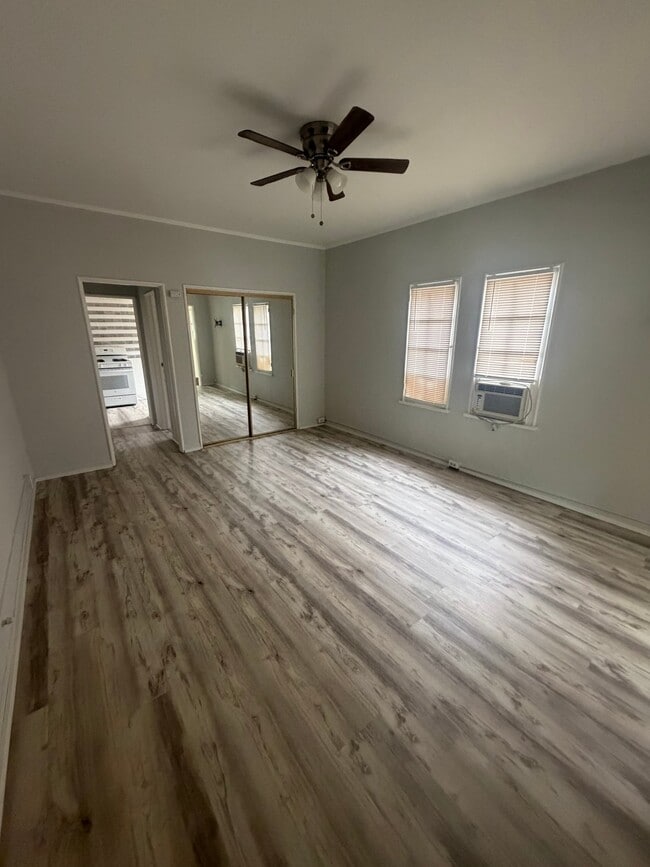 Foto del edificio - 628 E Elk Ave