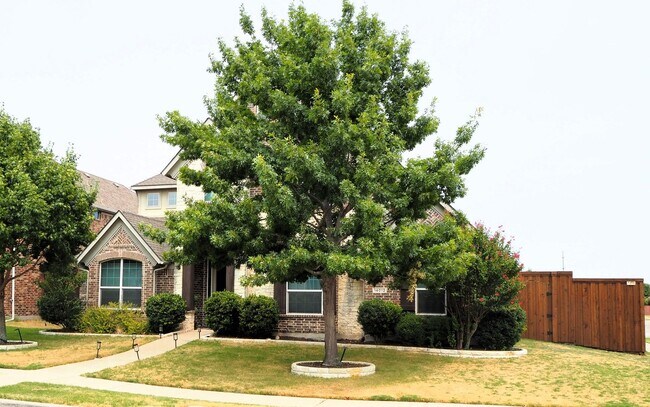 Foto del edificio - 14012 Badger Creek Dr
