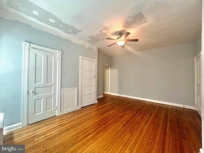 Foto del edificio - 1509 N Franklin St