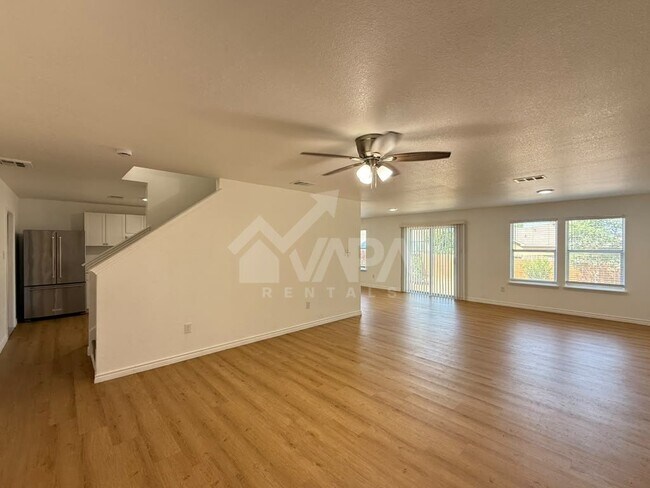 Building Photo - 2731 Candle Ridge Dr