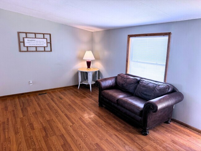 Building Photo - 435 Timber Ridge Ln