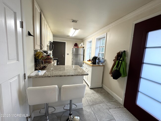 Building Photo - 342 Elberon Blvd