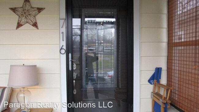 Foto del edificio - 2 br, 1 bath House - 716 Lynn Street