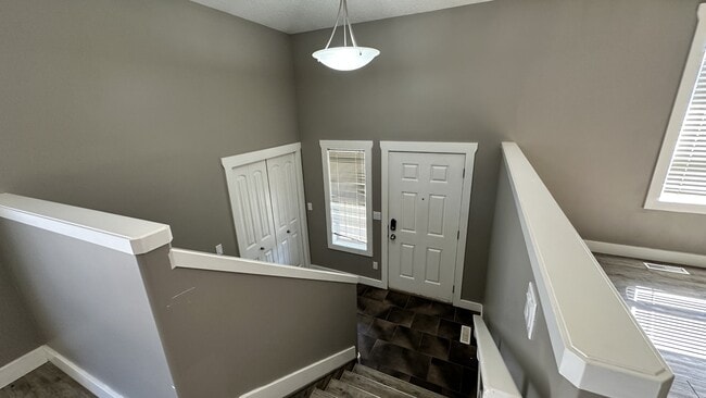 Building Photo - 11238 B 75 Ave