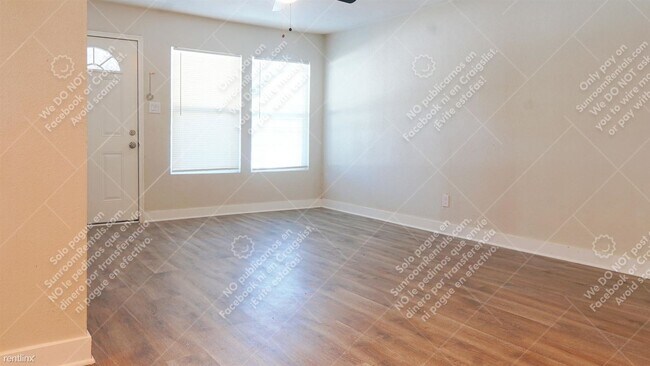 Foto del edificio - 4 br, 2 bath House - 709 E Dallas St