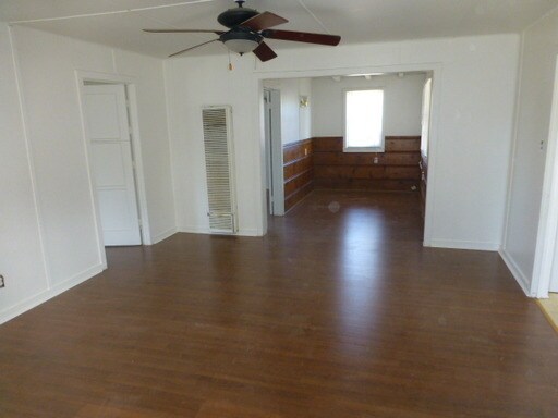 Building Photo - 22135 Oak Orchard Rd