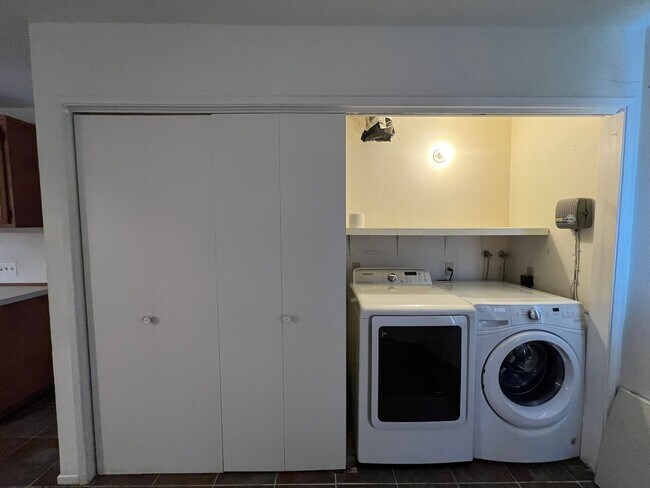 Foto del edificio - COMING SOON: 23464 Sonnet Dr.