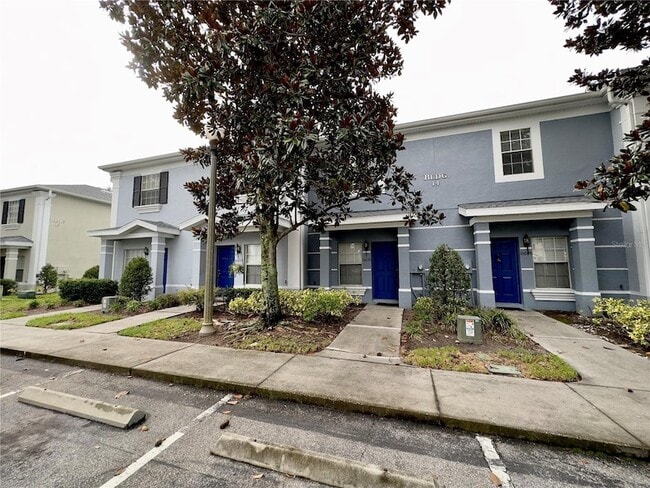 Photo - 10648 Savannah Wood Ct Townhome
