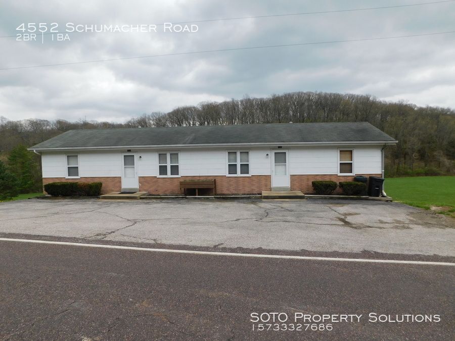 Primary Photo - 4552 Schumacher Rd