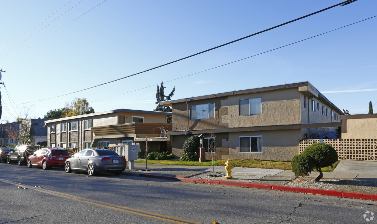 Foto del edificio - Villa Almaden Apartments