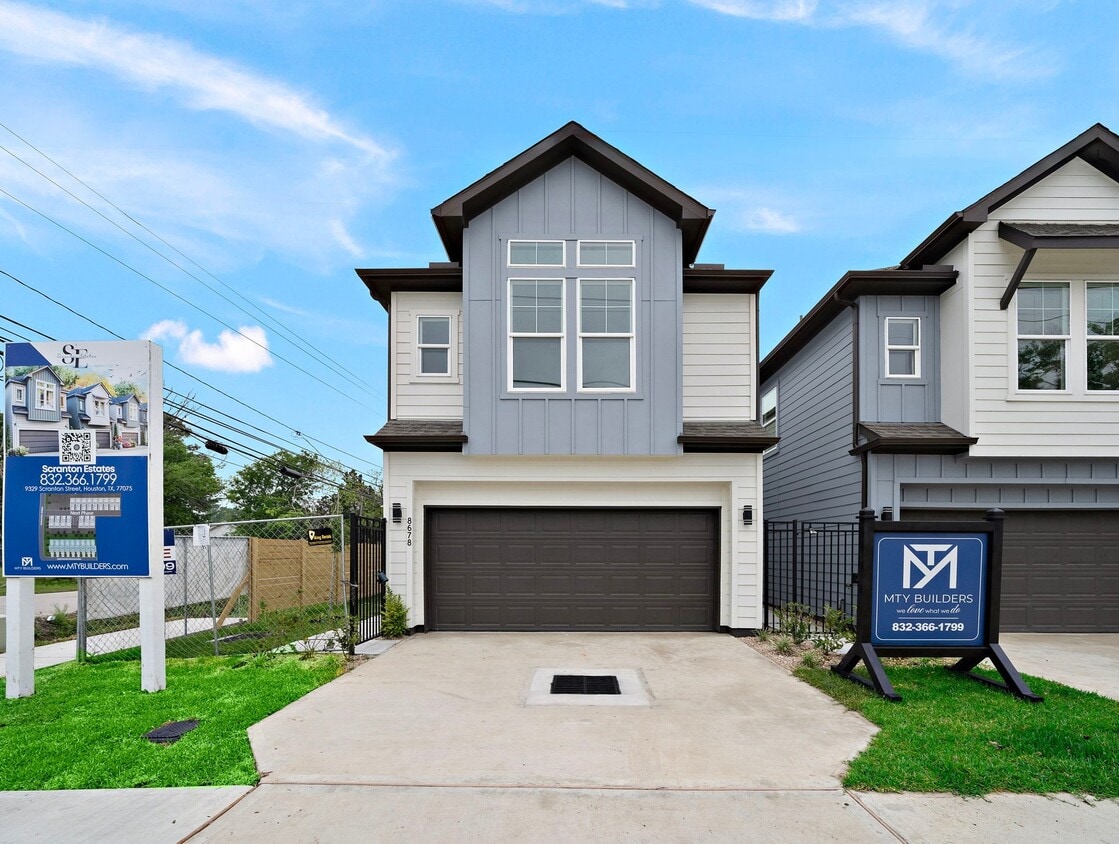 Foto principal - 8670 Easthaven Blvd