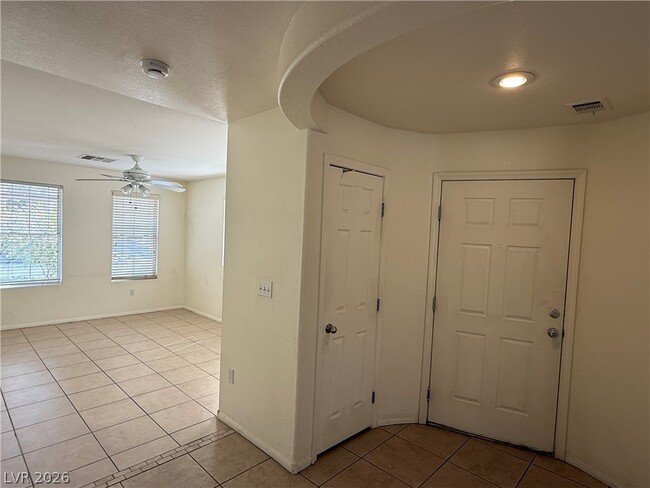 Foto del edificio - 4986 Lime Kiln Ave