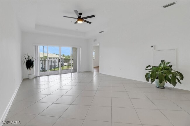 Building Photo - 7842 Regal Heron Cir