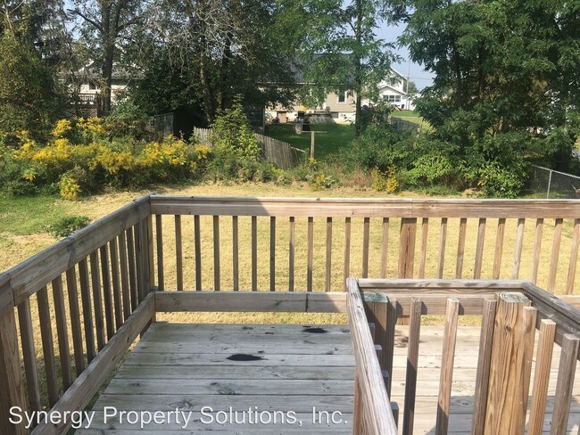 Foto del edificio - 943 Fairfax Ave