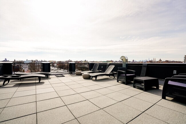 Foto del edificio - 435 Wilson Ave