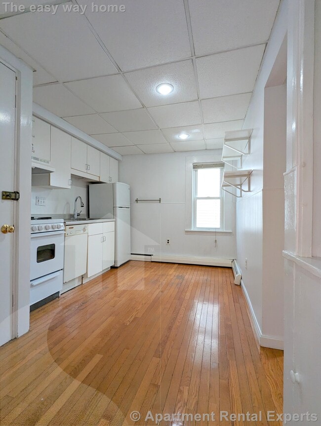 Photo - 67 Putnam St Apartment