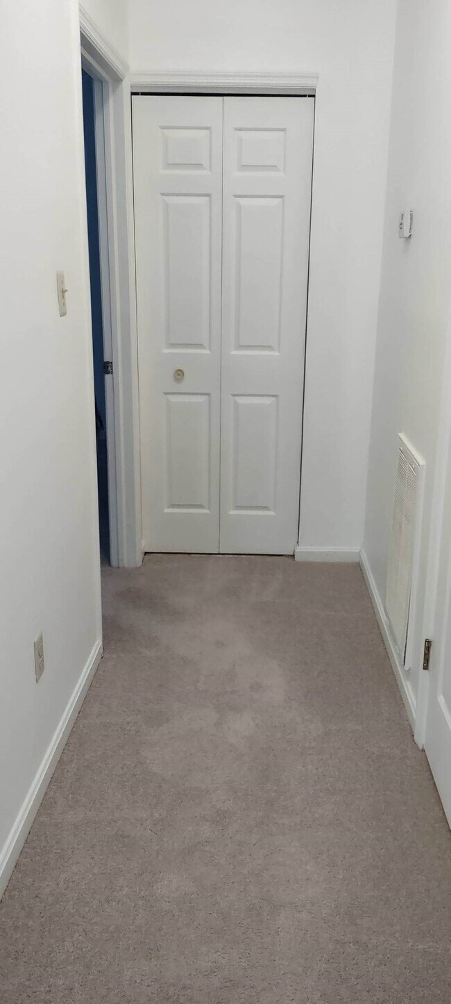 Building Photo - 257 W Uwchlan Ave