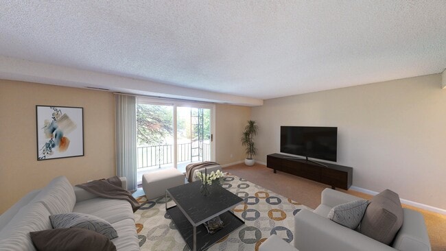 Building Photo - Regency Court