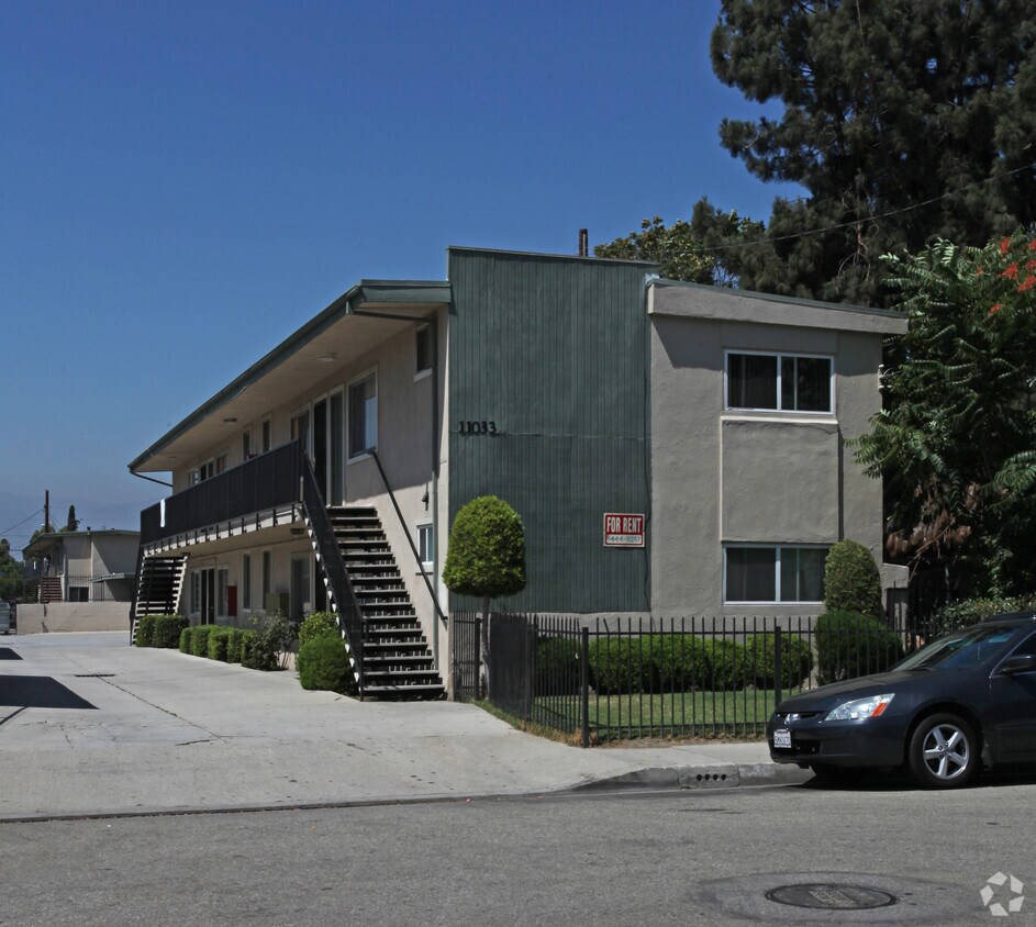 11033 Schmidt Rd, South El Monte, CA 91733 Apartments in South El