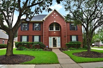 Building Photo - 17315 Marigold Dr