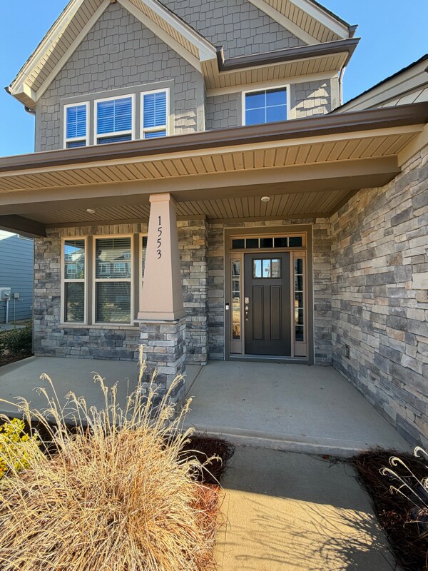 Foto del edificio - 1553 Cedar Tree Dr