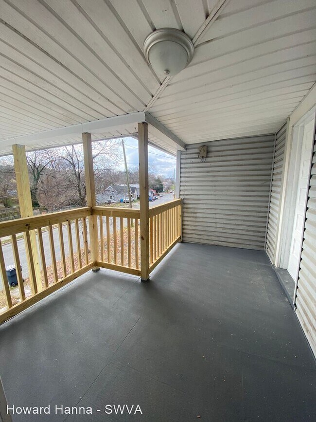 Foto del edificio - 4 br, 2 bath House - 119 18th Street SE