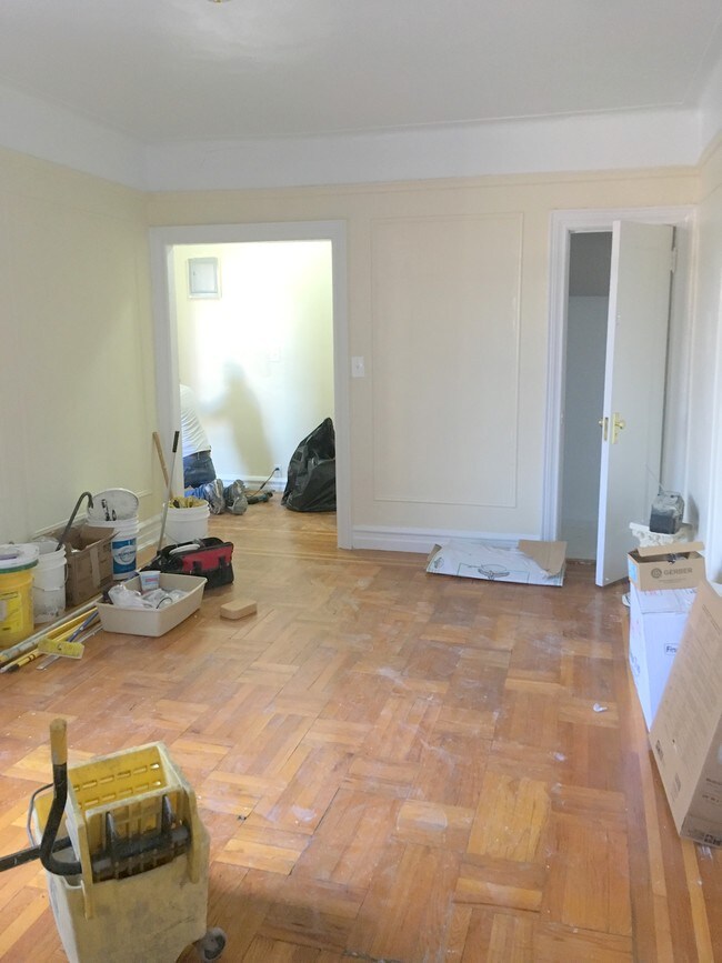 Building Photo - 25 Cumming St