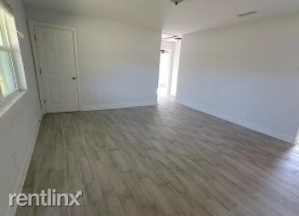 Building Photo - 3 br, 2 bath House - 5610 Heckscher Dr