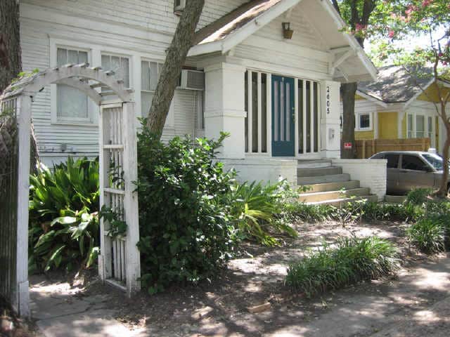 Building Photo - 2605 Stanford St